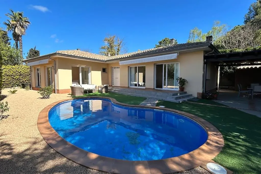 Preciosa Villa Con Piscina En S'Agaro